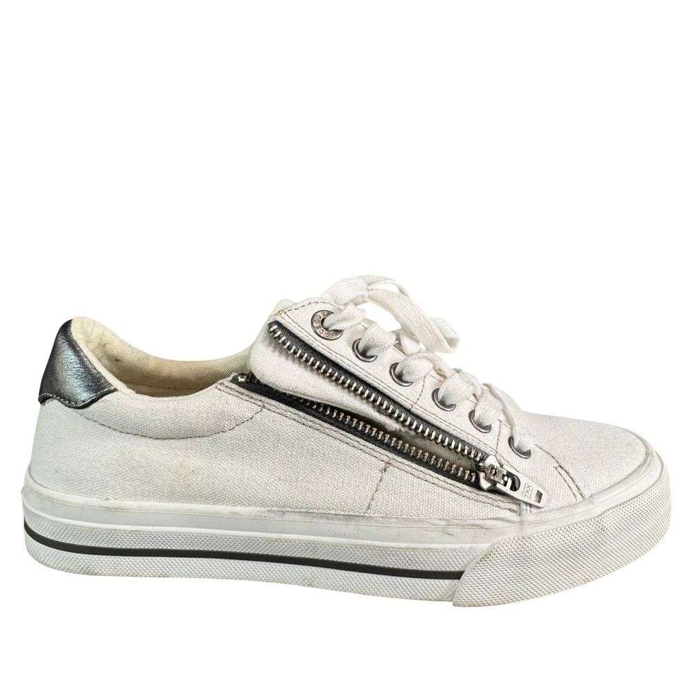 Taos Plim Soul Lux White Canvas Side Zip Sneakers Pewter Heel Accent Size 6